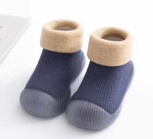 Baby Autumn Winter Fleece Thickened Soft Soled Non Slip Casual Shoes Boys Girls Pure Cotton Socks Shoes Kids Simple Casual Shoes