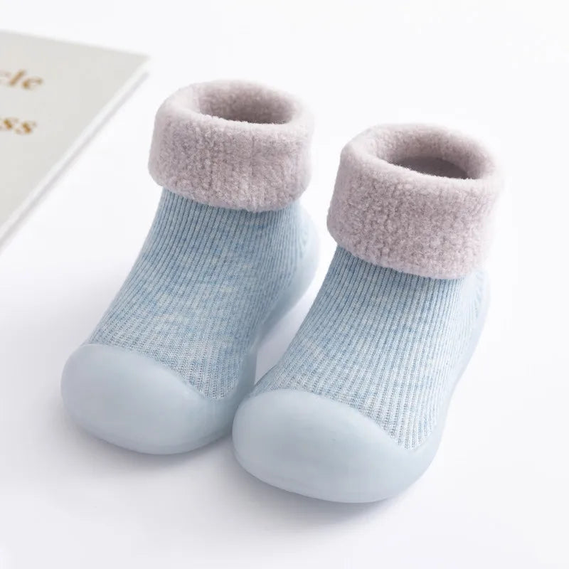 Baby Autumn Winter Fleece Thickened Soft Soled Non Slip Casual Shoes Boys Girls Pure Cotton Socks Shoes Kids Simple Casual Shoes