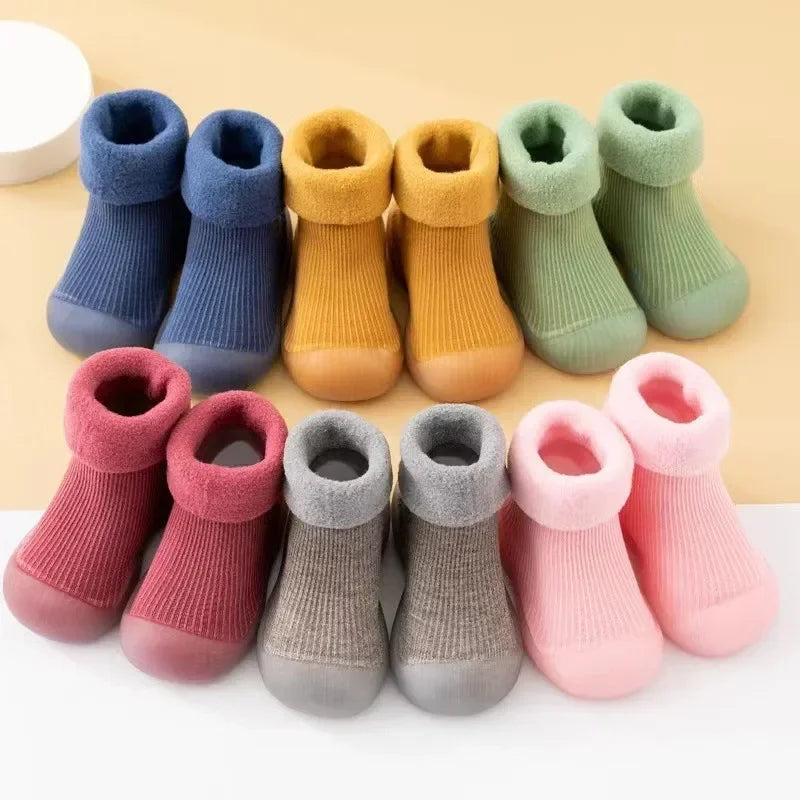 Baby Autumn Winter Fleece Thickened Soft Soled Non Slip Casual Shoes Boys Girls Pure Cotton Socks Shoes Kids Simple Casual Shoes