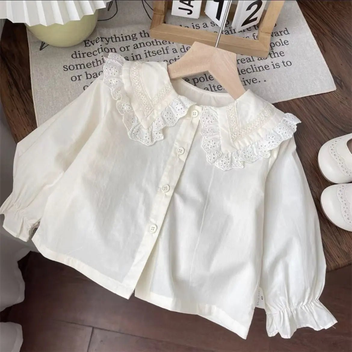 Spring and Autumn Girls Dress Set New Korean Edition Flower Embroidered Denim SkirtDoll Collar blouse Two Piece Set