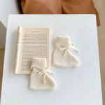 Floral Jacquard Knit Baby Set – 4PCS Autumn & Winter Outfit with Coat, Pants, Hat & Socks (1–3 Years)